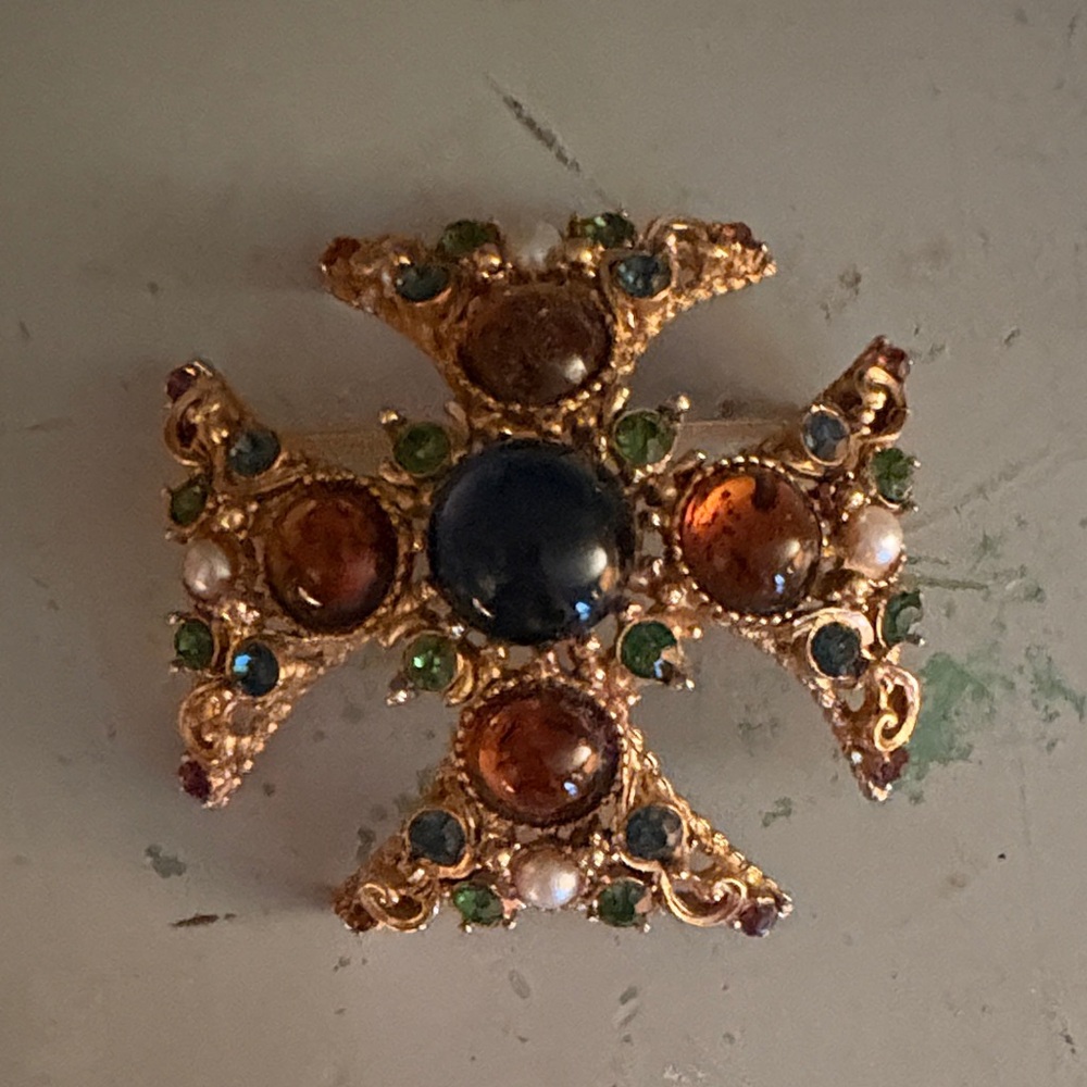 Albert Weiss Gold-Tone Multistone Cross Brooch with Navy Center